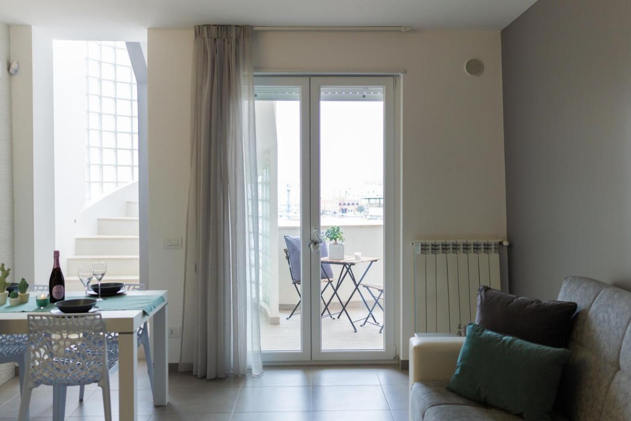 Sea View Apartment 모노폴리 외부 사진