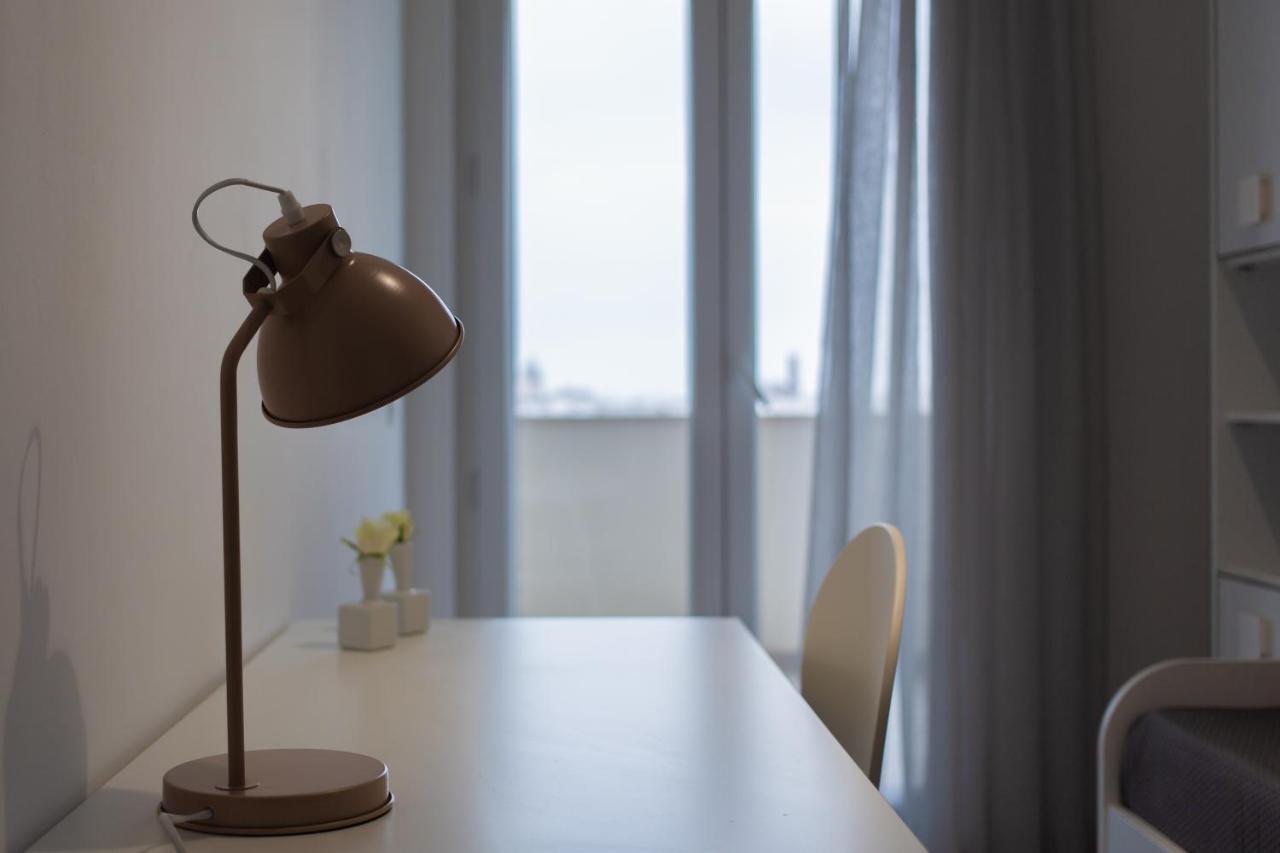 Sea View Apartment 모노폴리 외부 사진