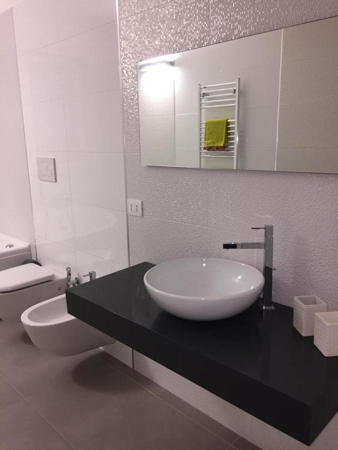 Sea View Apartment 모노폴리 외부 사진