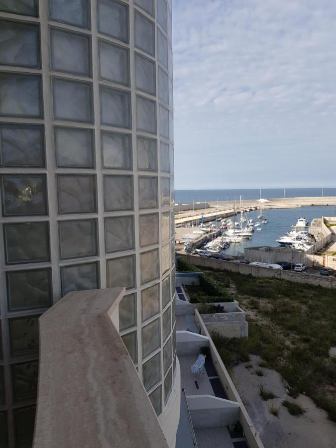 Sea View Apartment 모노폴리 외부 사진